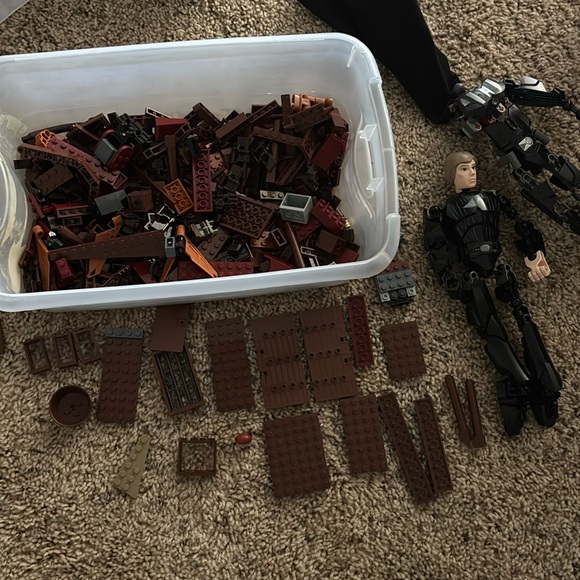 Brown Lego Lot - Picture 1 of 7